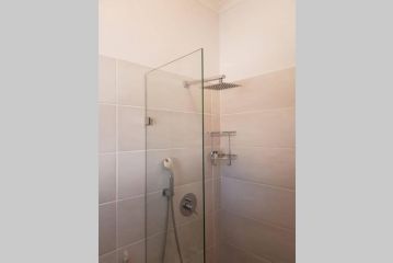 Flamebreeze Corner @ Supertubes Jeffreys Bay Apartment, Jeffreys Bay - 5