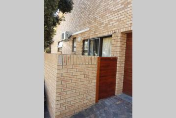 Flamebreeze Corner @ Supertubes Jeffreys Bay Apartment, Jeffreys Bay - 4
