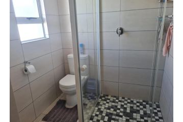 Flats Apartment, Mossel Bay - 3