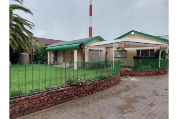 Floret Cottage Apartment, Welkom - 3