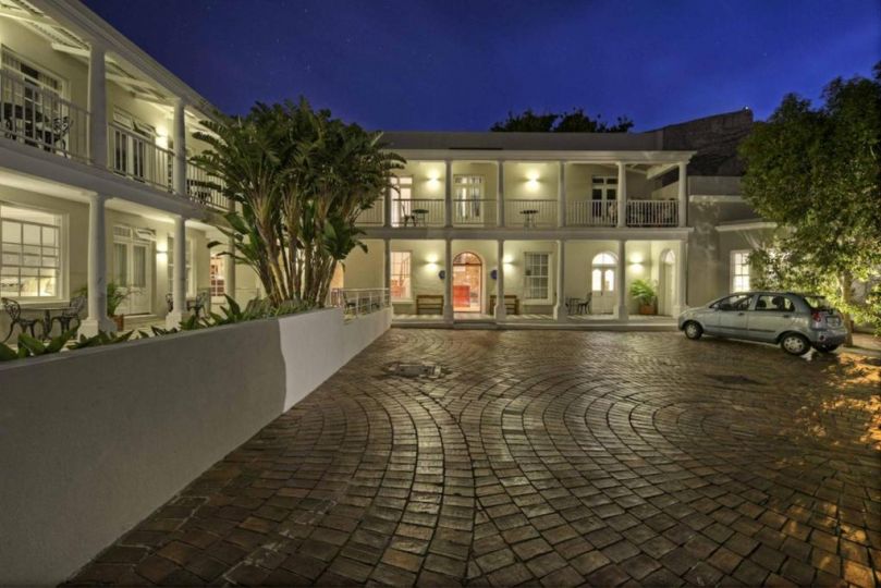 Three Boutique Bed and breakfast, Cape Town - imaginea 7