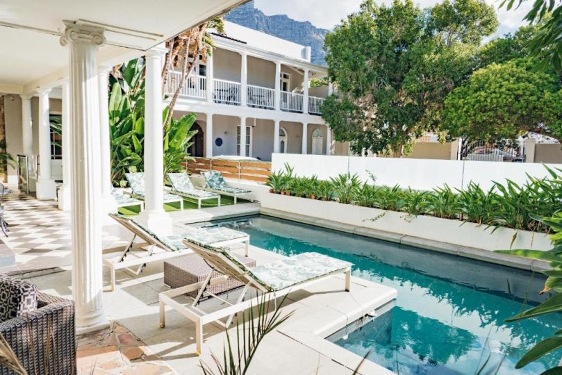 Three Boutique Bed and breakfast, Cape Town - imaginea 2