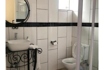 FM GUEST LODGE Comfort, Tranquility & Peace of Mind Guest house, Johannesburg - 1