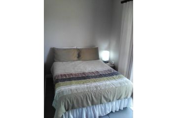 Forest Cove cottage Apartment, Knysna - 4