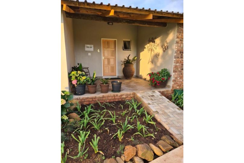 Forest Hill Country Lodge Guest house, Piet Retief - imaginea 10