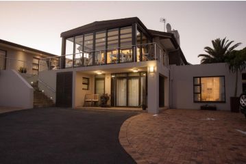 Four Palms Accommodation Guest house, Durbanville - 5