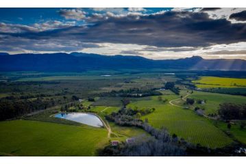 Fraaigelegen Farm - Home of ADHARA EVOO Chalet, Tulbagh - 2