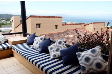 Fully equipped Beach Townhouse Guest house, Plettenberg Bay - 1