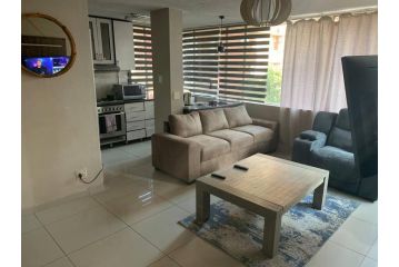 A Cozy one bed apartment in Pretoria Central Apartment, Pretoria - 2