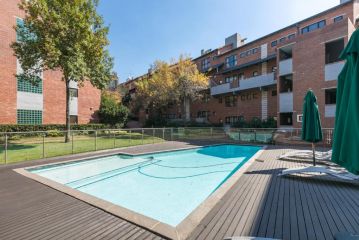 G3 22 on Athol Apartment, Johannesburg - 1