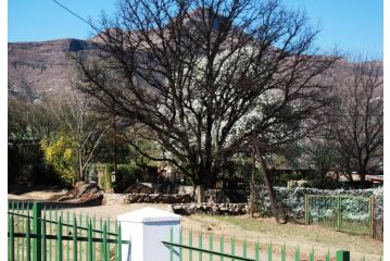 Gable Cottages 3 Apartment, Clarens - 4