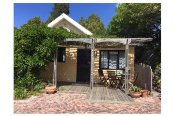 Garden Cottage in Ambiente Guest house, Knysna - 2