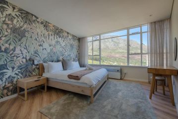Gem on the Foothills of Table Mountain!! Apartment, Cape Town - 1