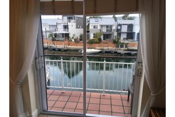 Gem Quays Waterfront one Bedroom Apartment, Knysna - 1