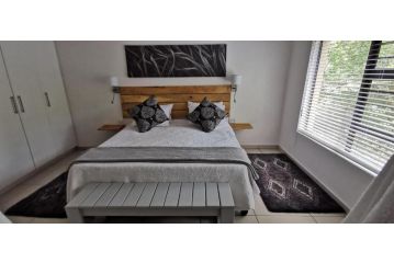 Gemsbok Place Guest house, Marloth Park - 3