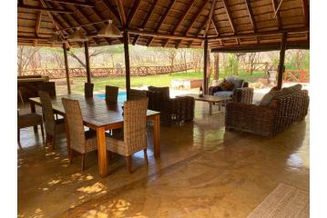 Genet House Holiday Home Guest house, Marloth Park - 5