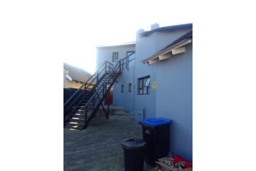 Genie's Nest JBay Flat 1 Apartment, Jeffreys Bay - 2