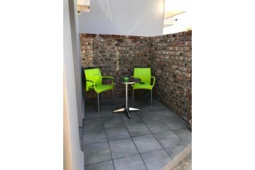 George Executive Suites Apartment, George - 2