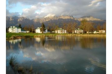 Glen Abbey Apartments On The Erinvale Golf And Country Estate Apartment, Somerset West - 5