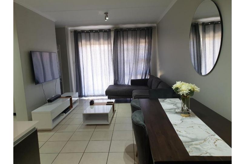 Semeni Asante 105 Apartment, Johannesburg - imaginea 3