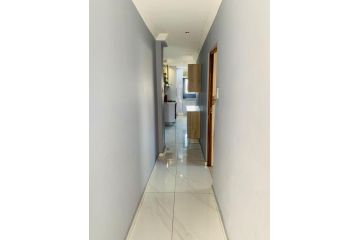 Pfulo Luxury House Villa, Midrand - 5