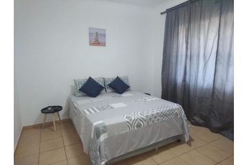 Grace Manor Apartment, Port Edward - 5