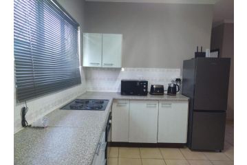 Grace Manor Apartment, Port Edward - 3