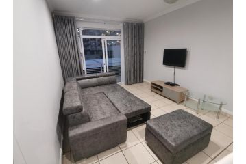 Grand Apartments Umhlanga Apartment, Durban - 5