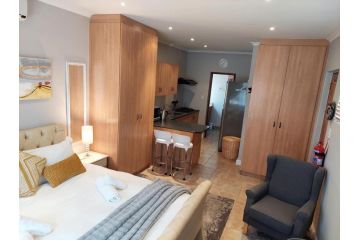 Graphite Luxury Apartment, Cape Town - 2