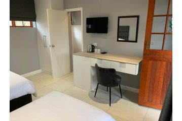 Green Pastures Guesthouse Guest house, George - 1