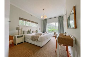 Leisure Isle Seaside Cottage Guest house, Knysna - 3