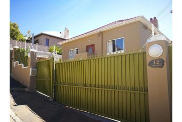 12 Greenpoint Guesthouse Guest house, Cape Town - 1