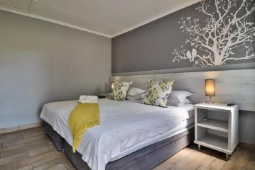 Greenway Woods Unit 7 Hotel, White River - 3