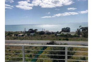 Grietas villa 2 Apartment, St Helena Bay - 5