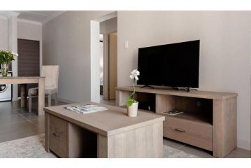 GSMG Apartments Guest house, Cape Town - 3