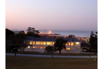 Guest Lodge Self Catering with choice of breakfast Guest house, Port Elizabeth - 4