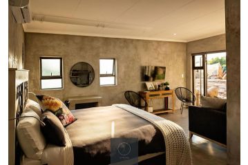 Guest Room at Joubert Apartment, Piet Retief - 5