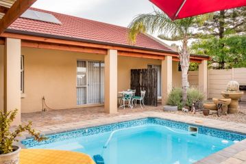 Guesthouse De Tijger Lodge Guest house, Parow - 2