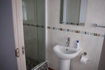 Hanna's Ocean View Apartment, Mossel Bay - 3