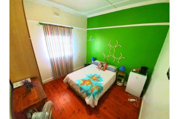 Happy Home - Woodstock Guest house, Cape Town - 5