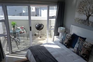 Port Elizabeth Luxury Harbour Studio Apartment, Port Elizabeth - 2