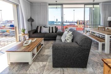 Harbour Bridge, Luxurious 2 bedroom apartment Apartment, Cape Town - 1