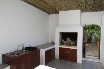 Haven of Peace and Garden Cottage Apartment, Hermanus - 3