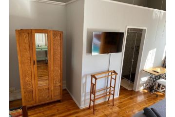 Heath Villa - private room Apartment, Port Elizabeth - 3