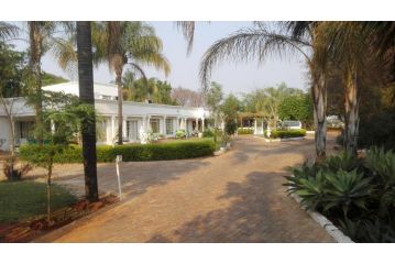 Heatherdale Guesthouse & Shuttle Services Guest house, Pretoria - 2