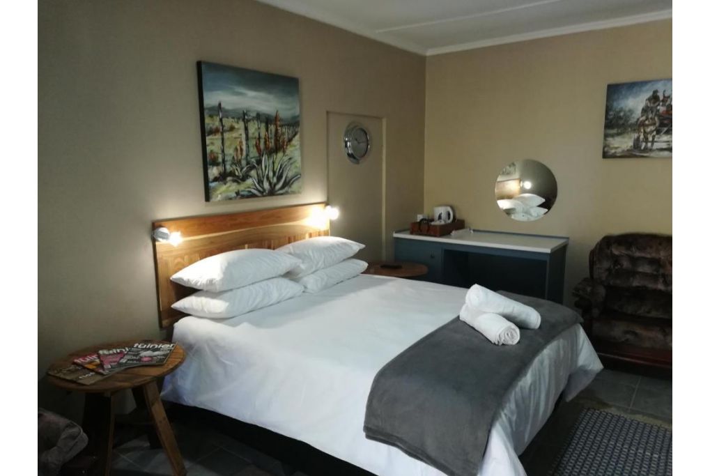 HERB GARDEN RESTAURANT & ROOMS Guest house, Springbok