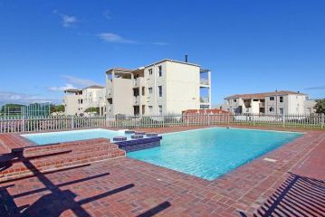 Hermanus Beach Club - 106 - Apartment with a view Apartment, Hermanus - 1