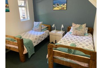 Hermanus Backpackers & Budget Accommodation Hostel, Hermanus - 2