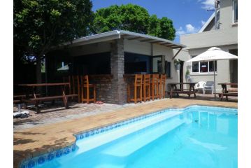 Hermanus Backpackers & Budget Accommodation Hostel, Hermanus - 1