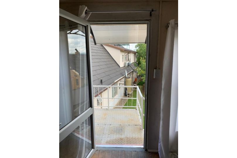 Hi Loft Living Apartment, Newcastle - imaginea 4